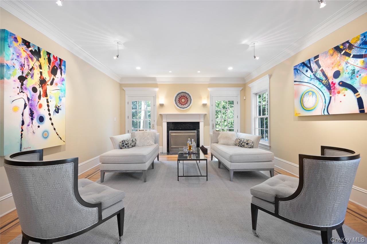 11 School Lane, Scarsdale, NY 10583