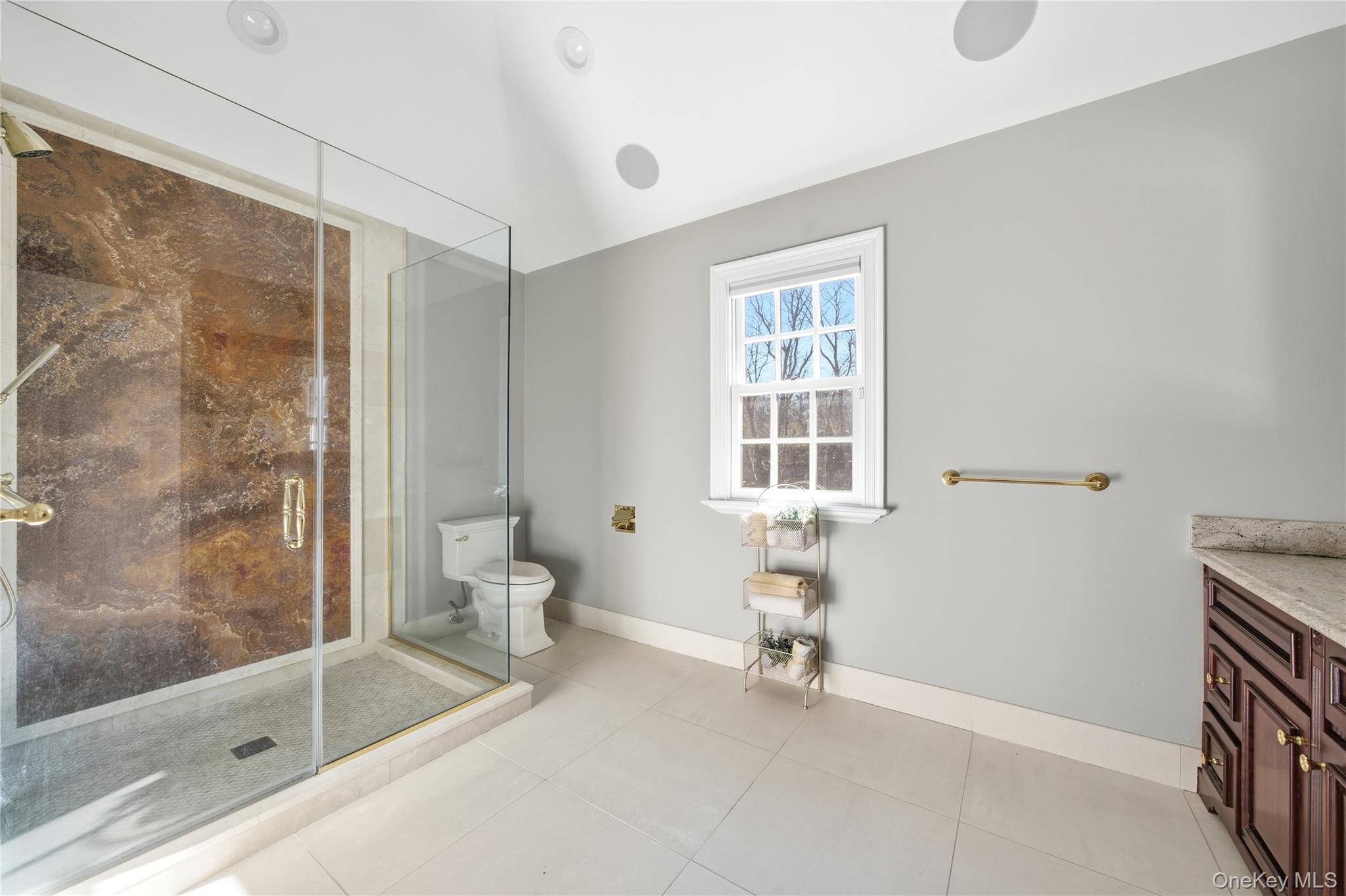 28 Dunlop Road, Huntington, NY 11743