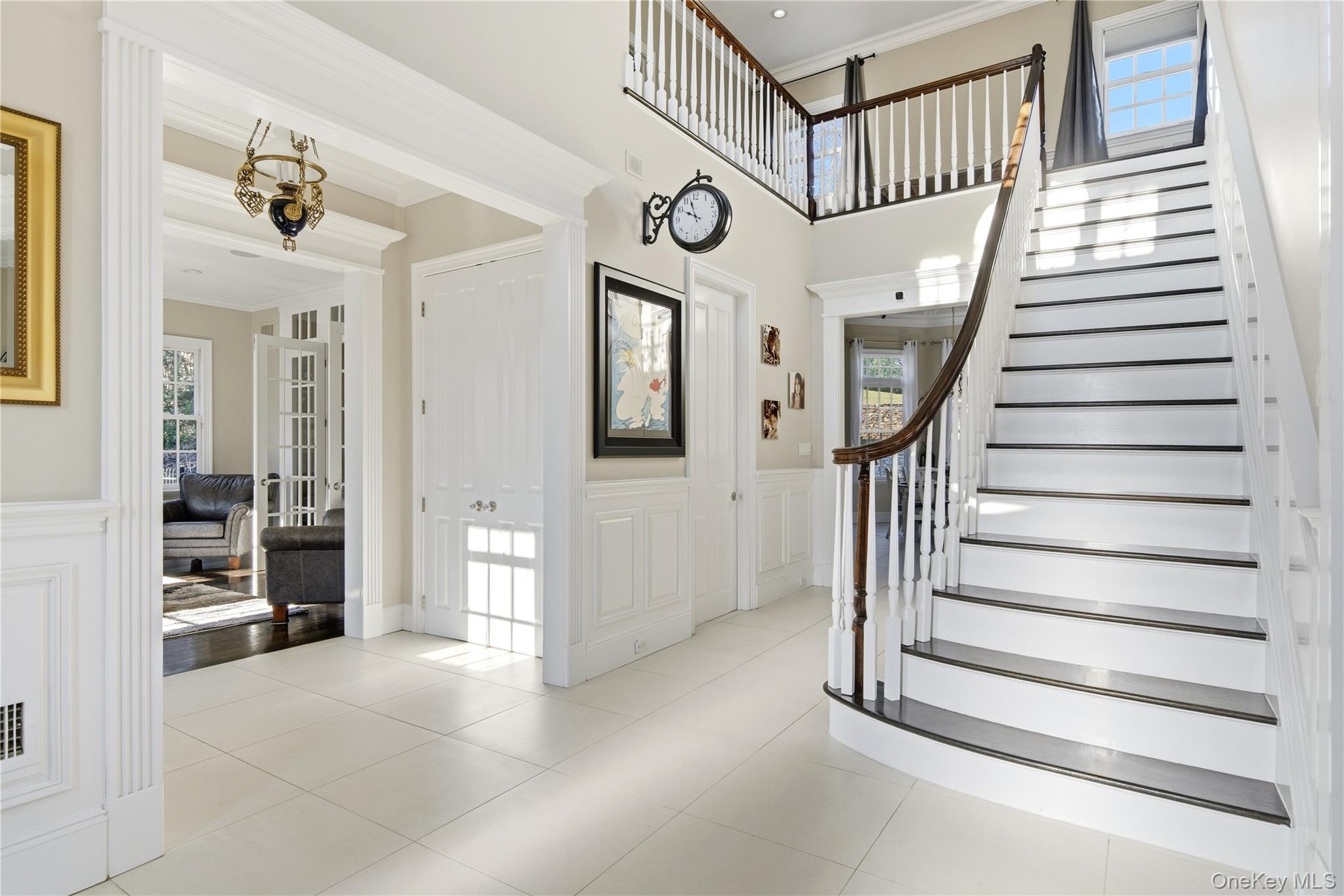 28 Dunlop Road, Huntington, NY 11743