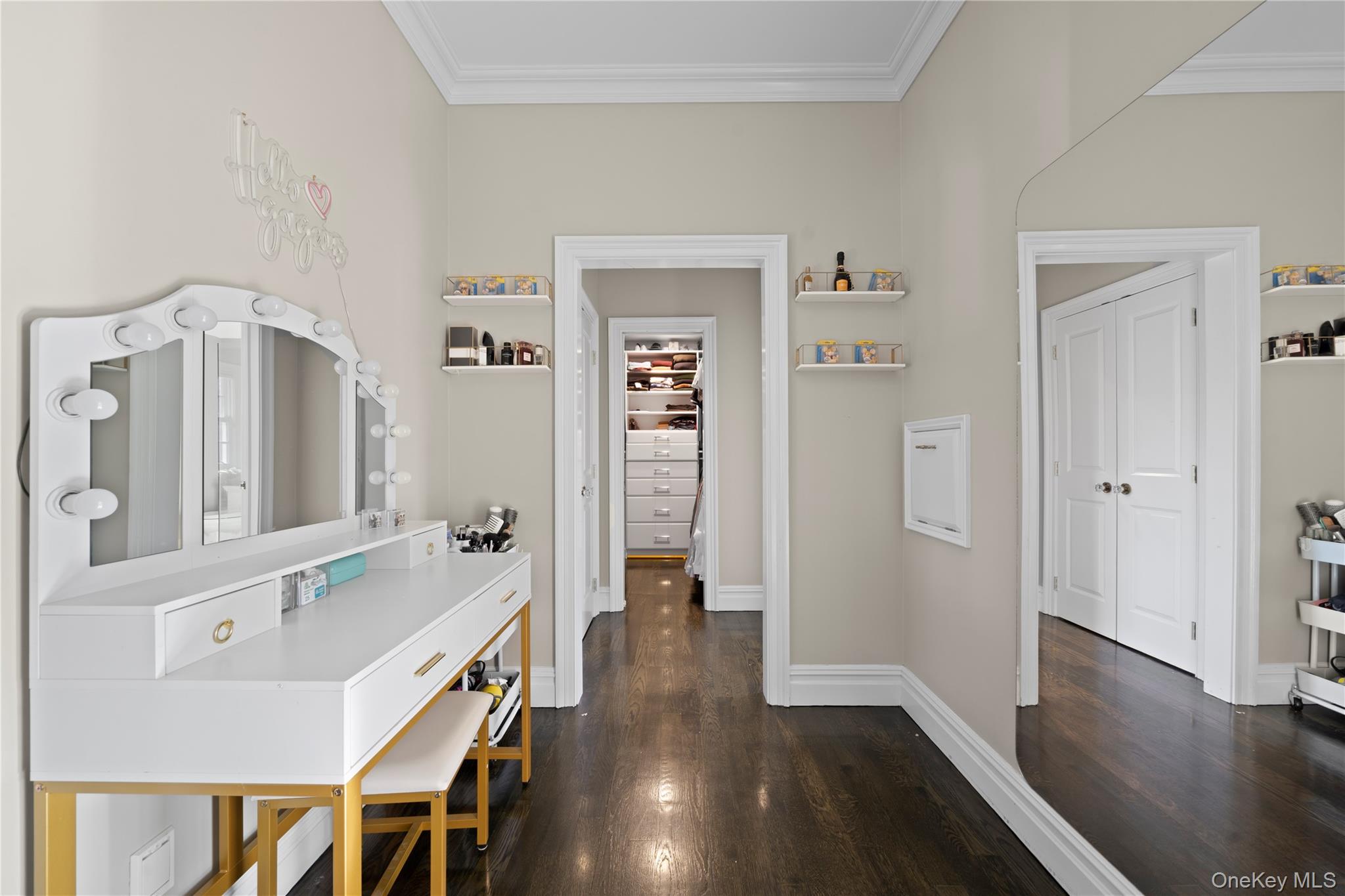 28 Dunlop Road, Huntington, NY 11743