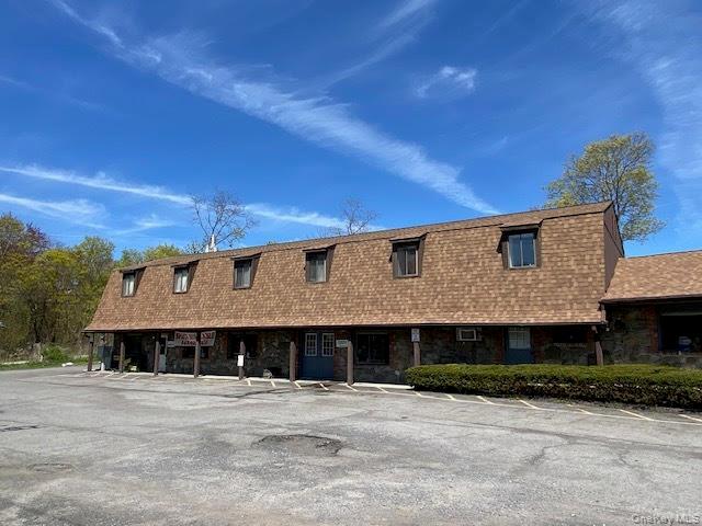 960 Violet Avenue # A, Hyde Park, NY 12538