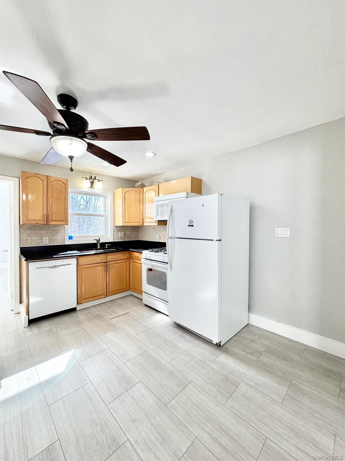 487 5th Avenue, Cedarhurst, NY 11516