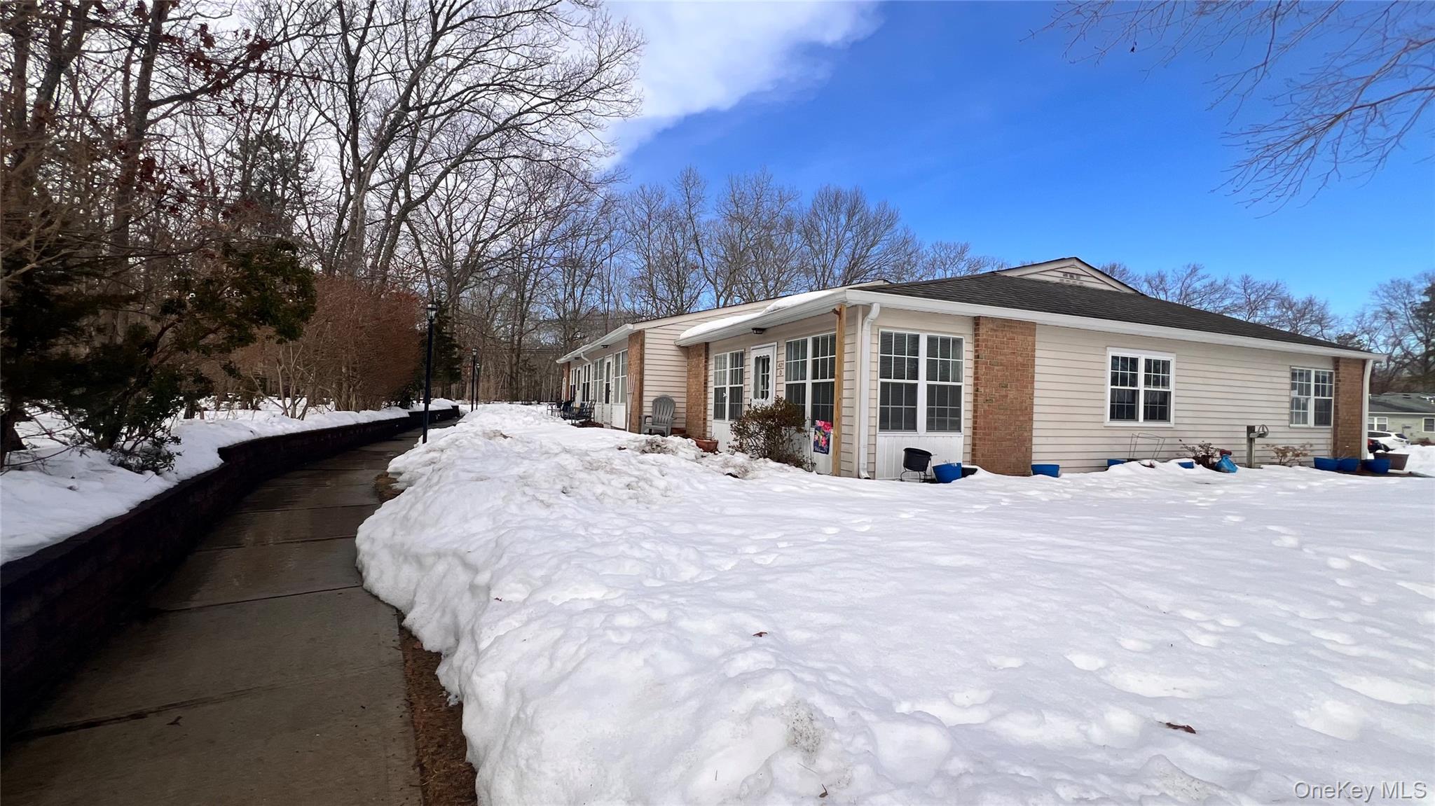 421 Weymouth Court # D, Ridge, NY 11961