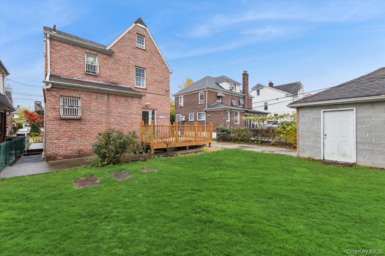 2934 161st Street, Flushing, NY 11358