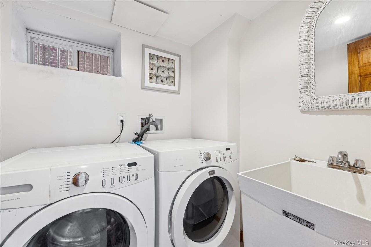 2934 161st Street, Flushing, NY 11358