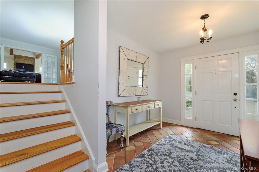 38 Shadow Lane, Larchmont, NY 10538