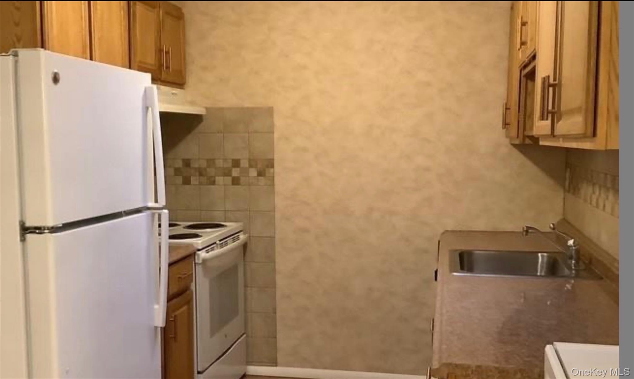 167 Newcastle Court # B, Ridge, NY 11961