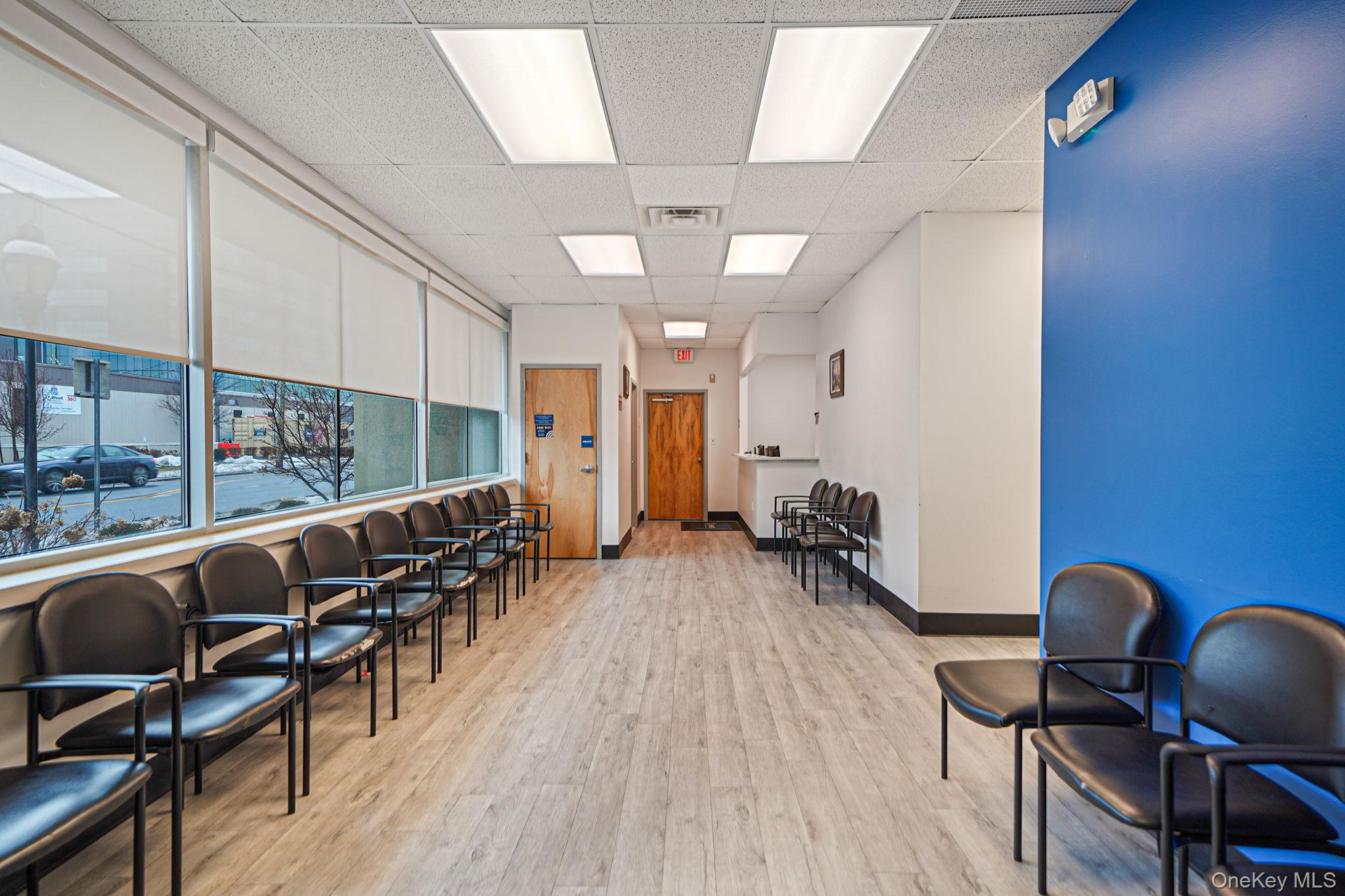 180 E Main Street, Bay Shore, NY 11706