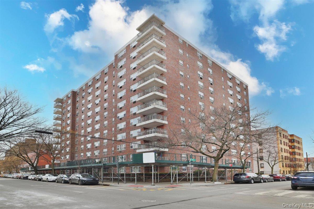 8900 170th Street # 6M, Jamaica, NY 11432