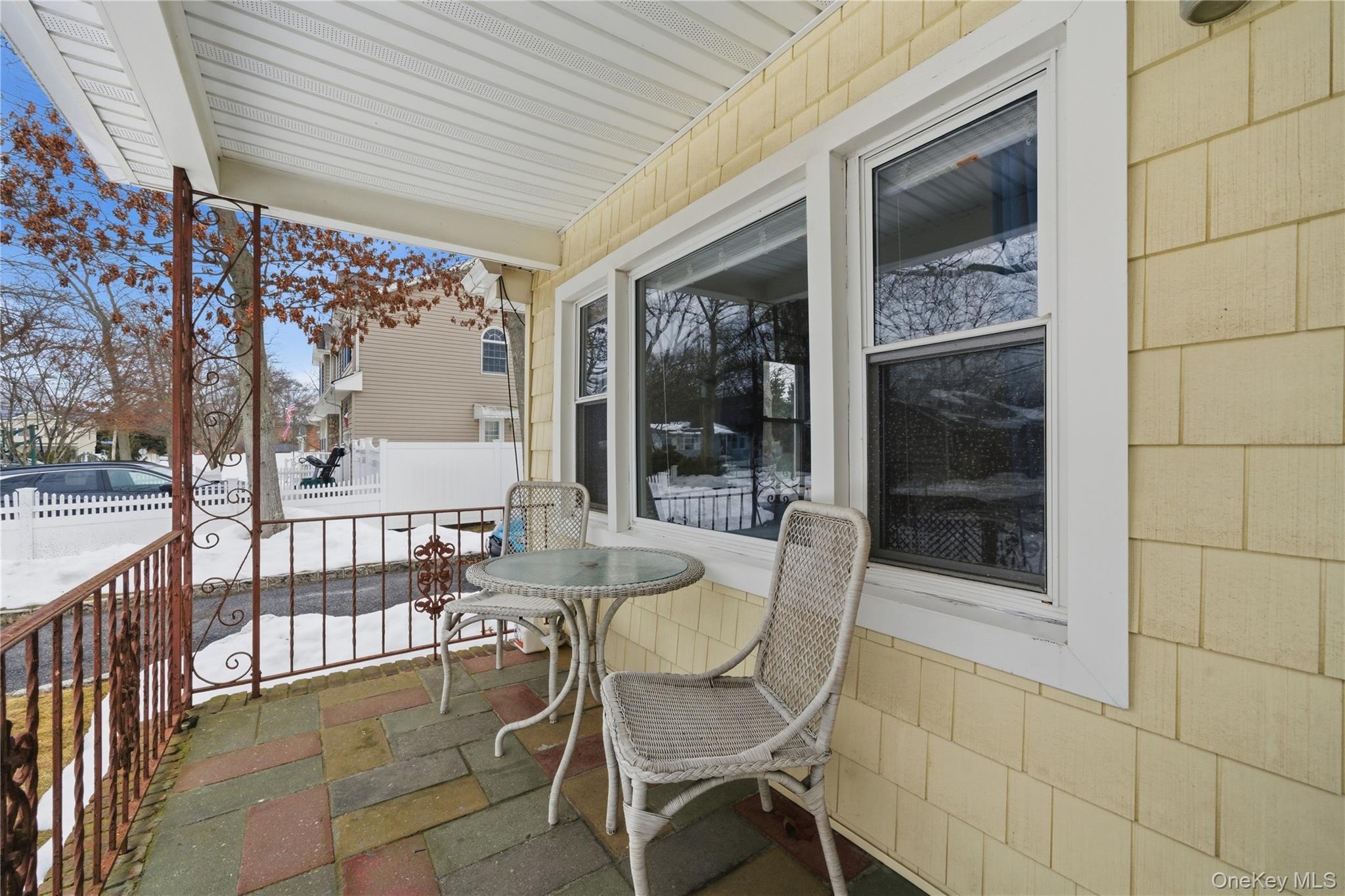 1217 Ellis Street, Holbrook, NY 11741