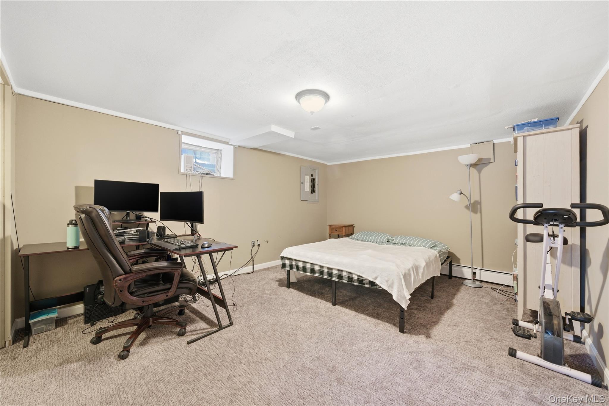 1217 Ellis Street, Holbrook, NY 11741