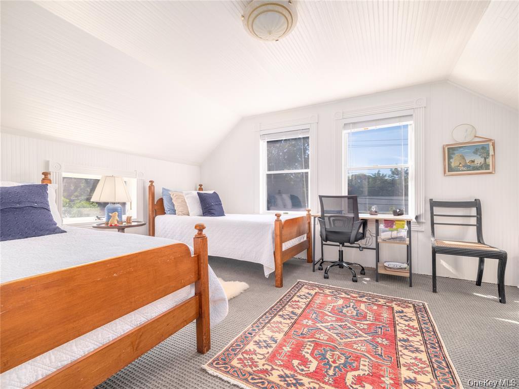 3275 Skunk Lane, Cutchogue, NY 11935