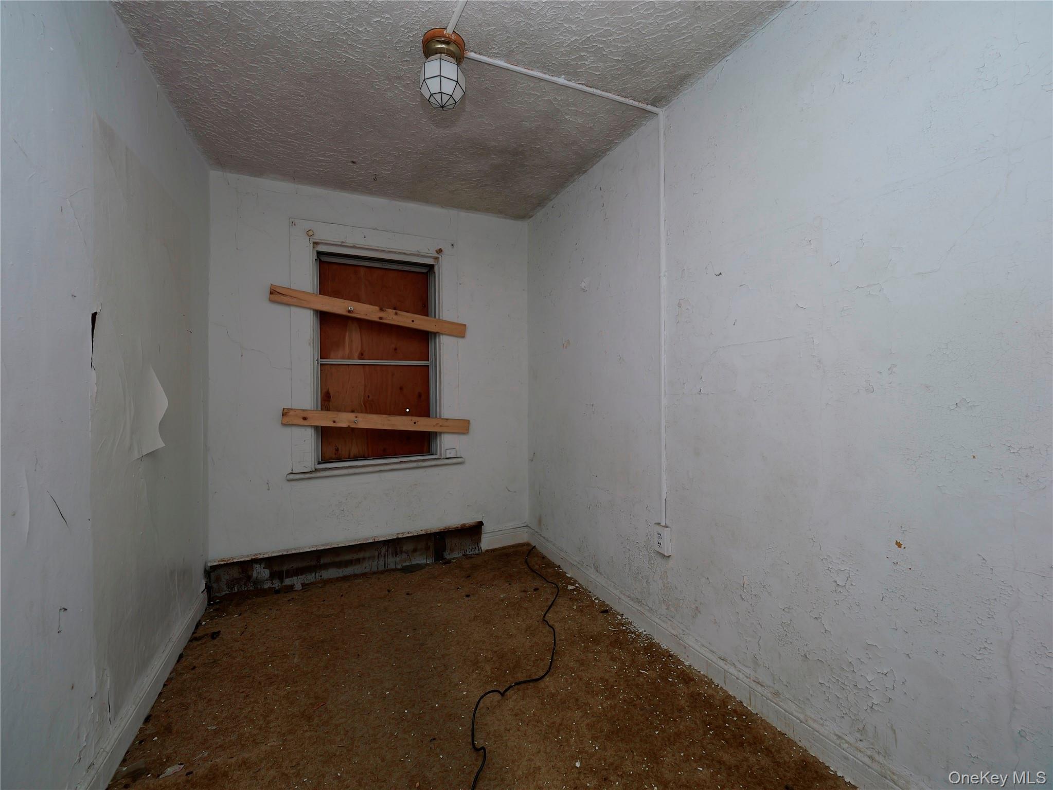 163 N Miller Street, Newburgh, NY 12550