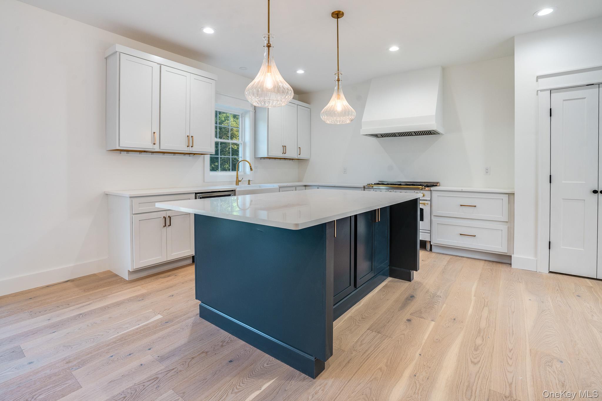 989 Freedom road, Pleasant Valley, NY 12569