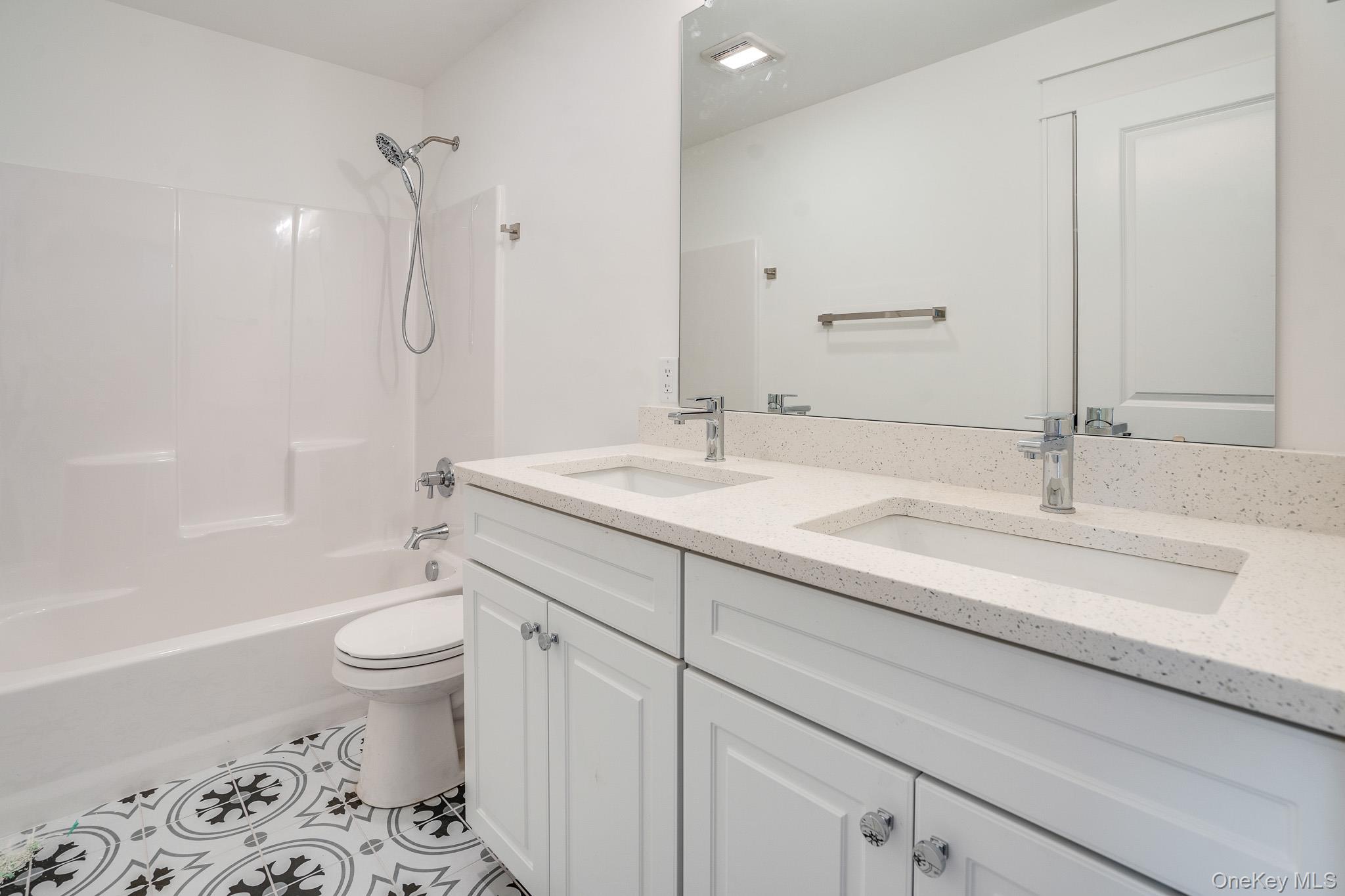 989 Freedom road, Pleasant Valley, NY 12569