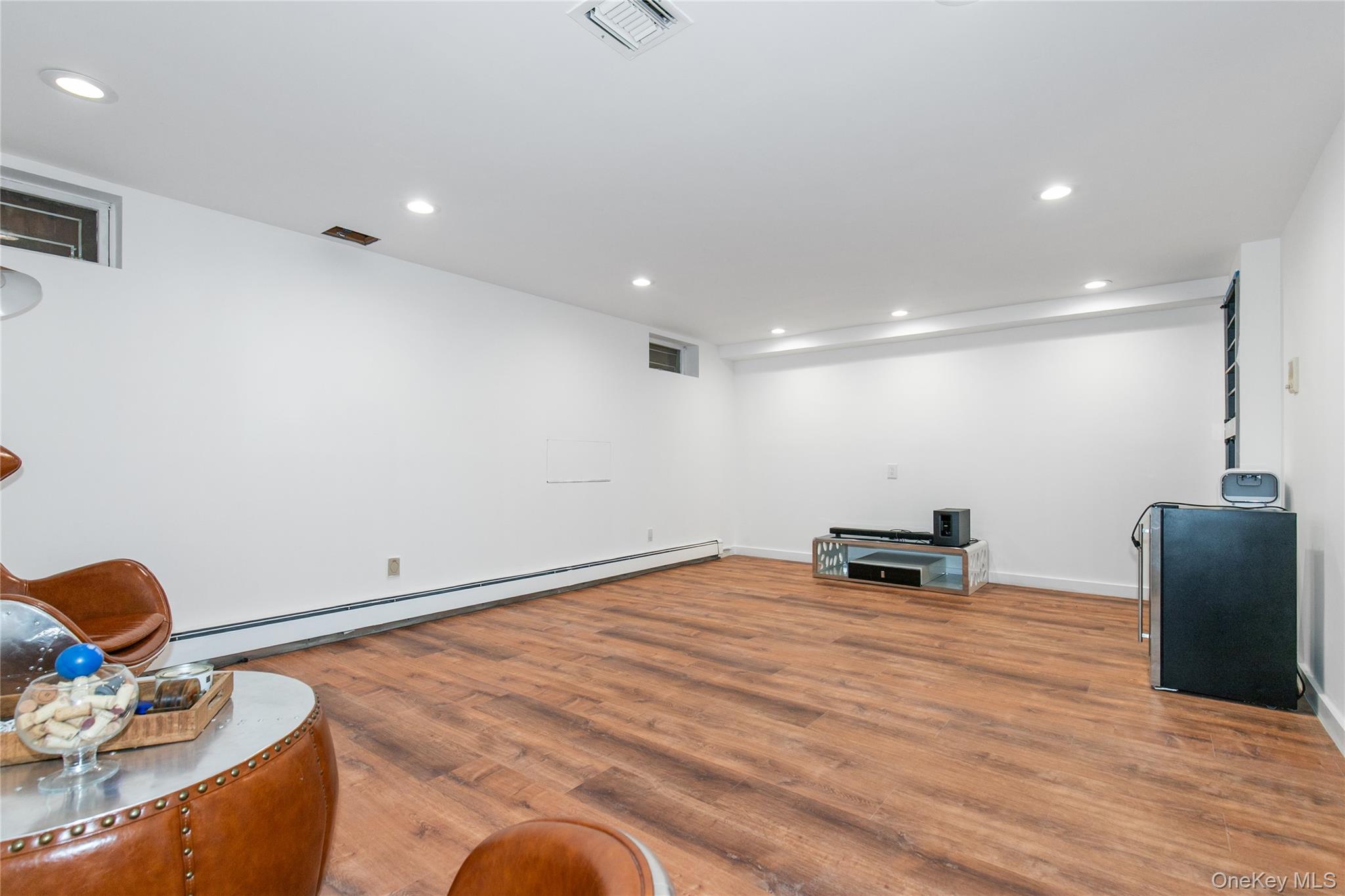 45 Carriage Court, Muttontown, NY 11791