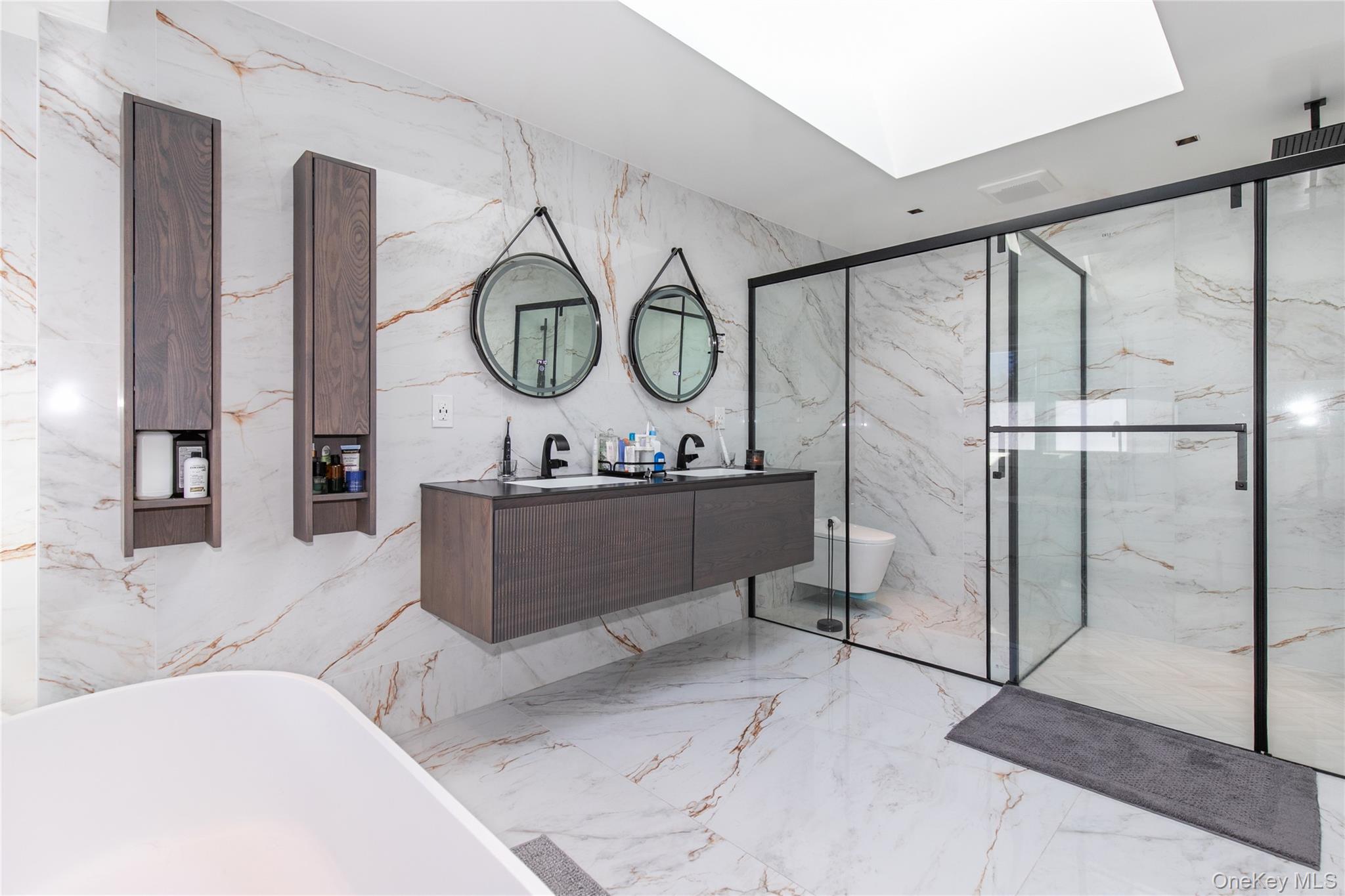 45 Carriage Court, Muttontown, NY 11791