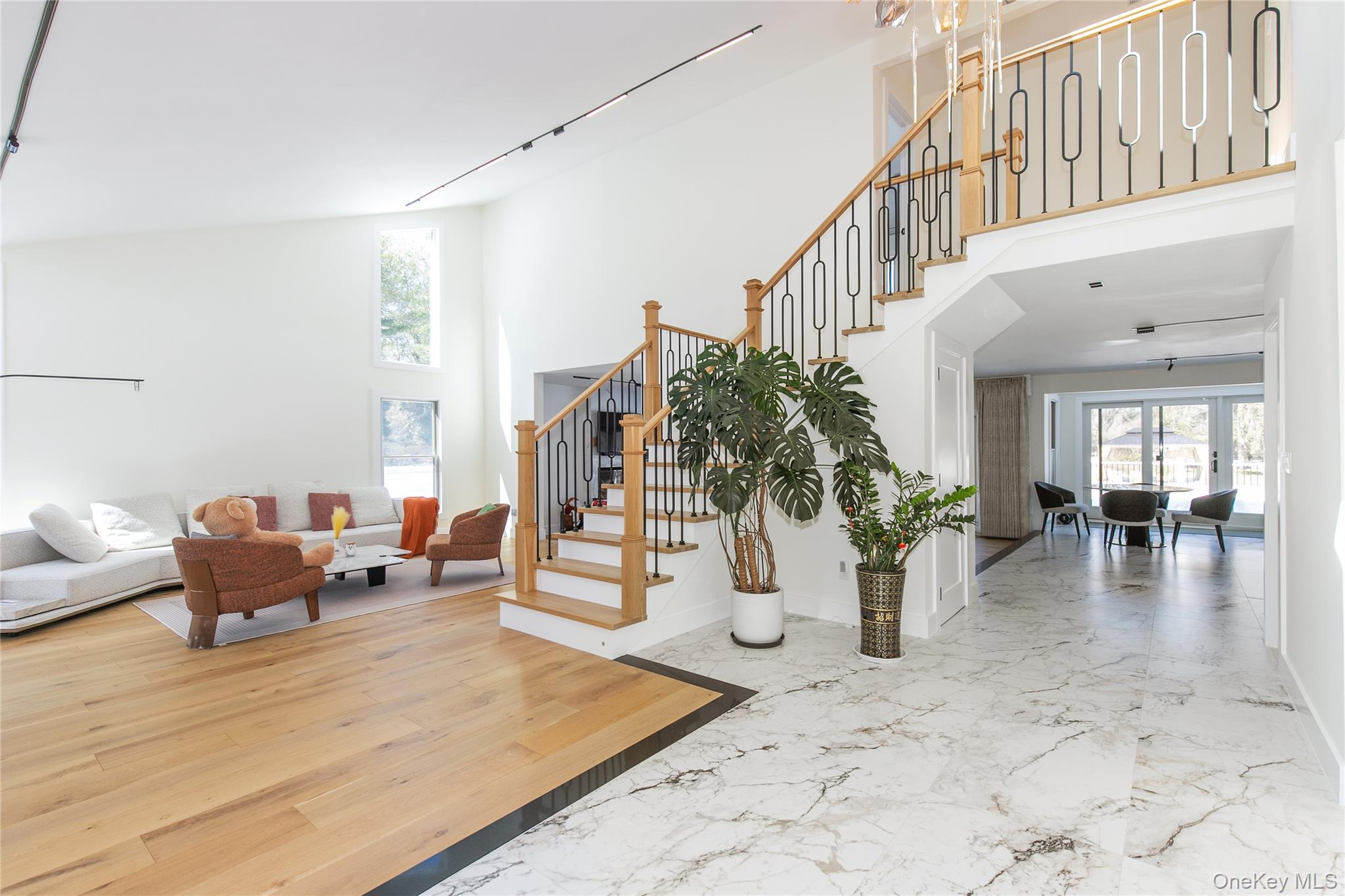 45 Carriage Court, Muttontown, NY 11791