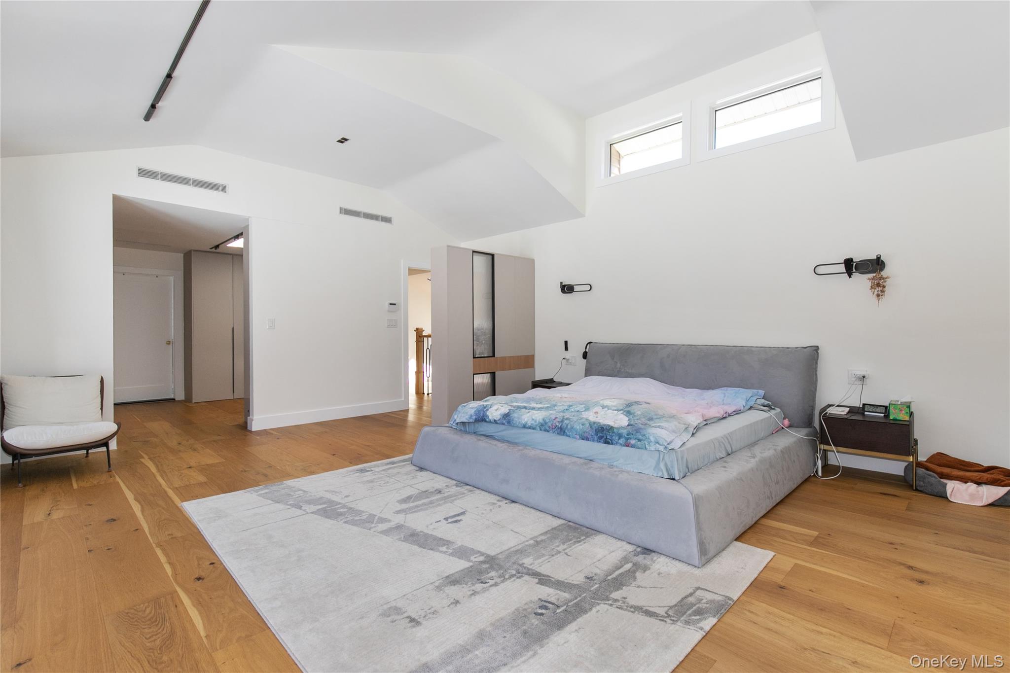 45 Carriage Court, Muttontown, NY 11791