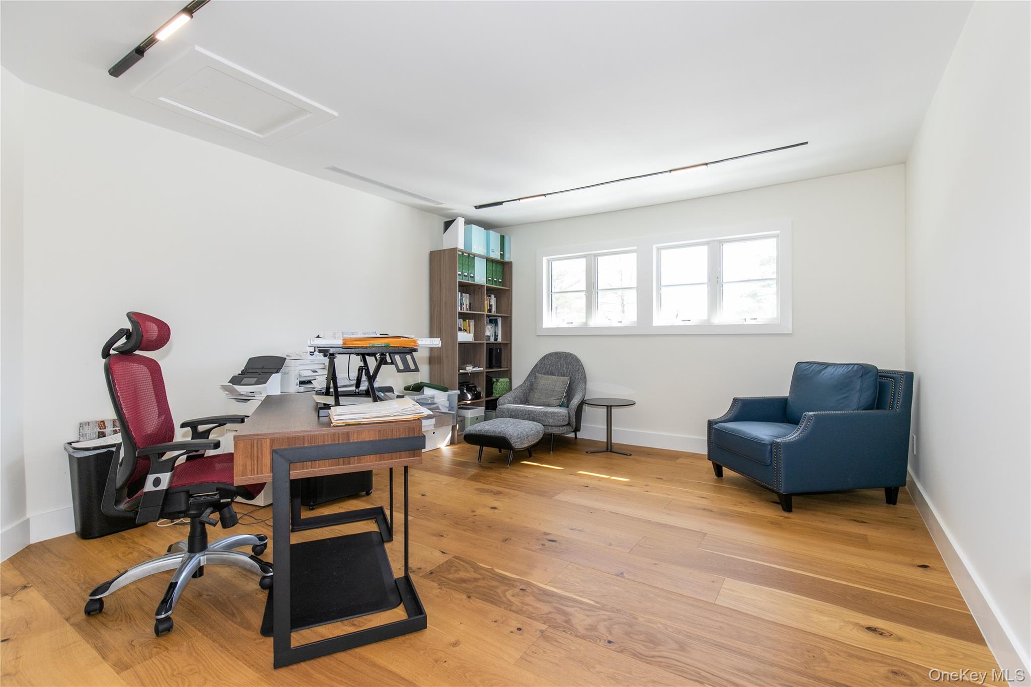 45 Carriage Court, Muttontown, NY 11791