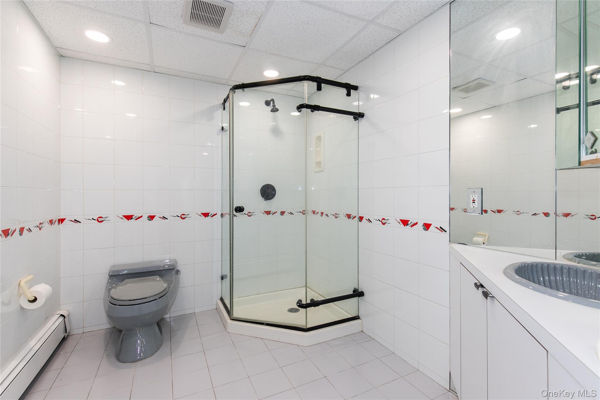 45 Carriage Court, Muttontown, NY 11791