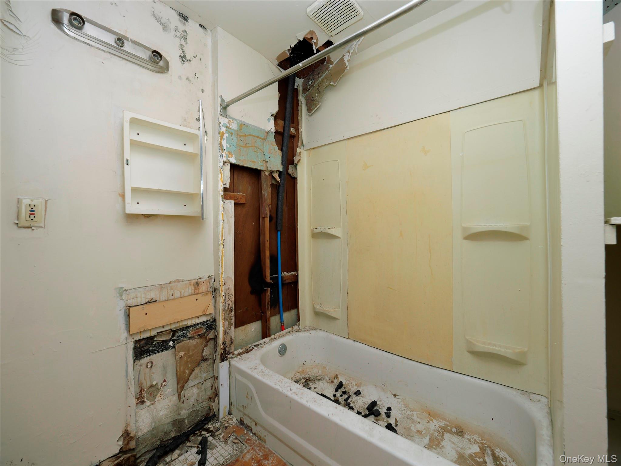 170 Chambers Street, Newburgh, NY 12550