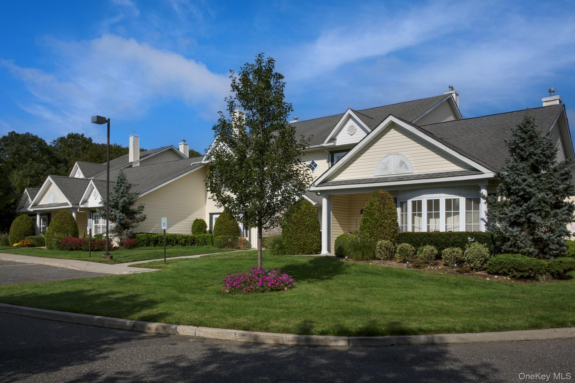 110 Center Court # 110, Medford, NY 11763