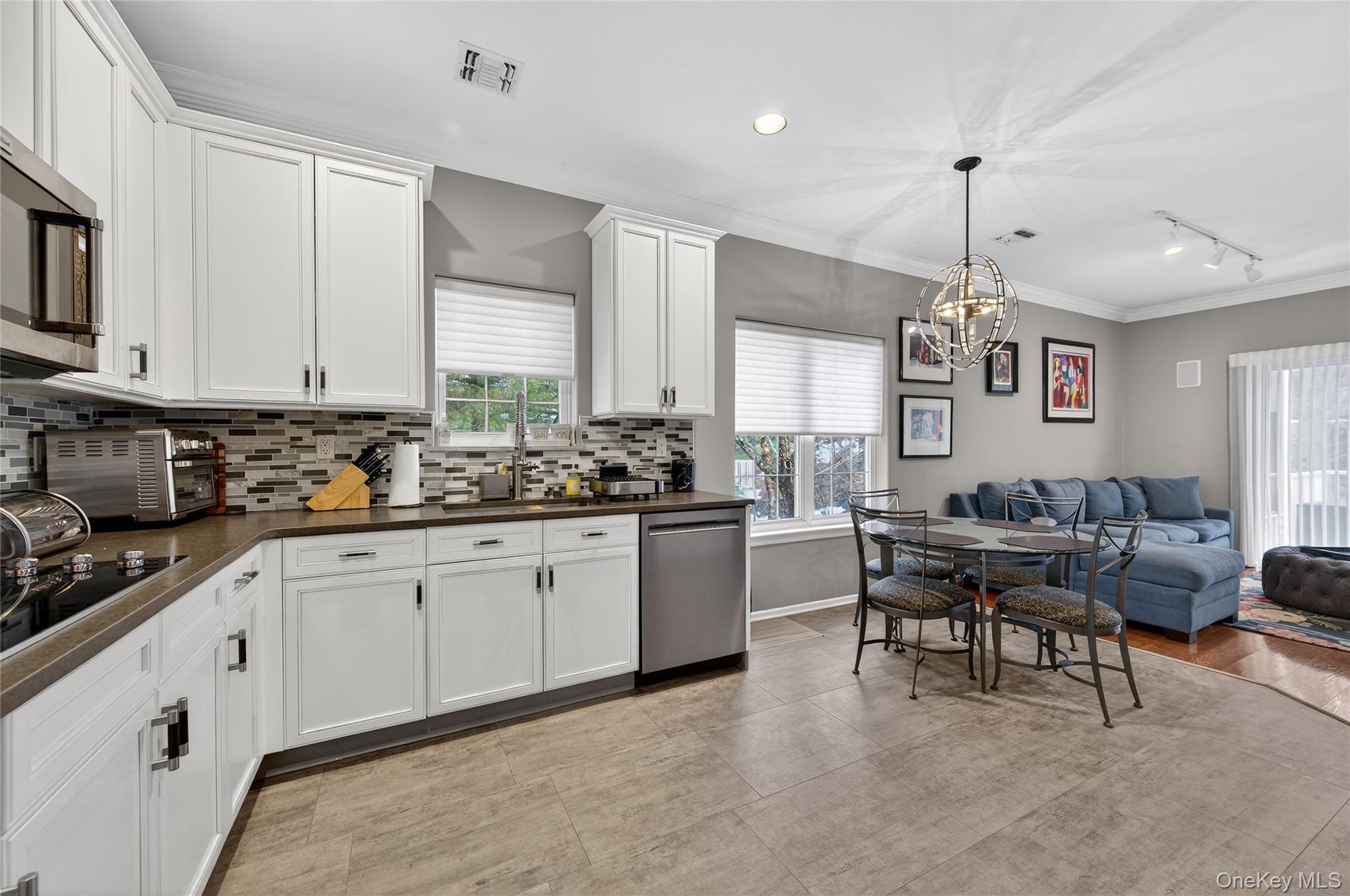 66 Sagamore Drive, Plainview, NY 11803