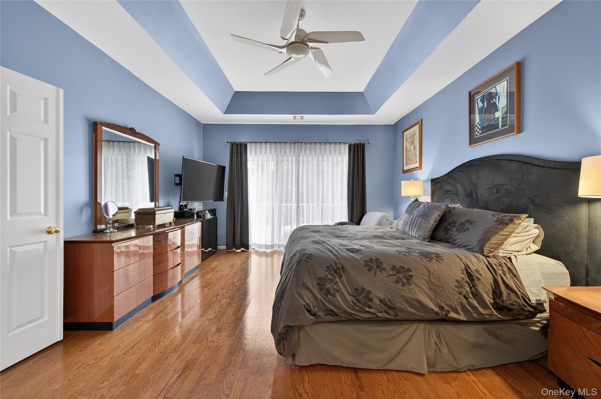 66 Sagamore Drive, Plainview, NY 11803