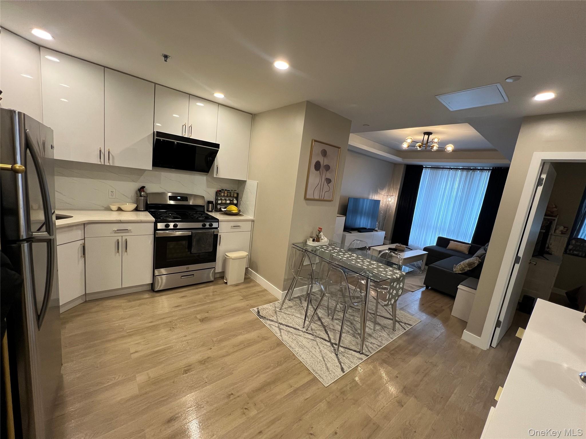 42-18 147th Street # 2i, Flushing, NY 11355