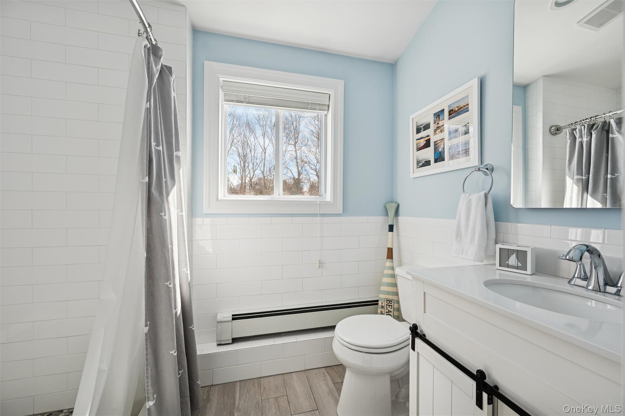 4 Stuart Court, Hampton Bays, NY 11946