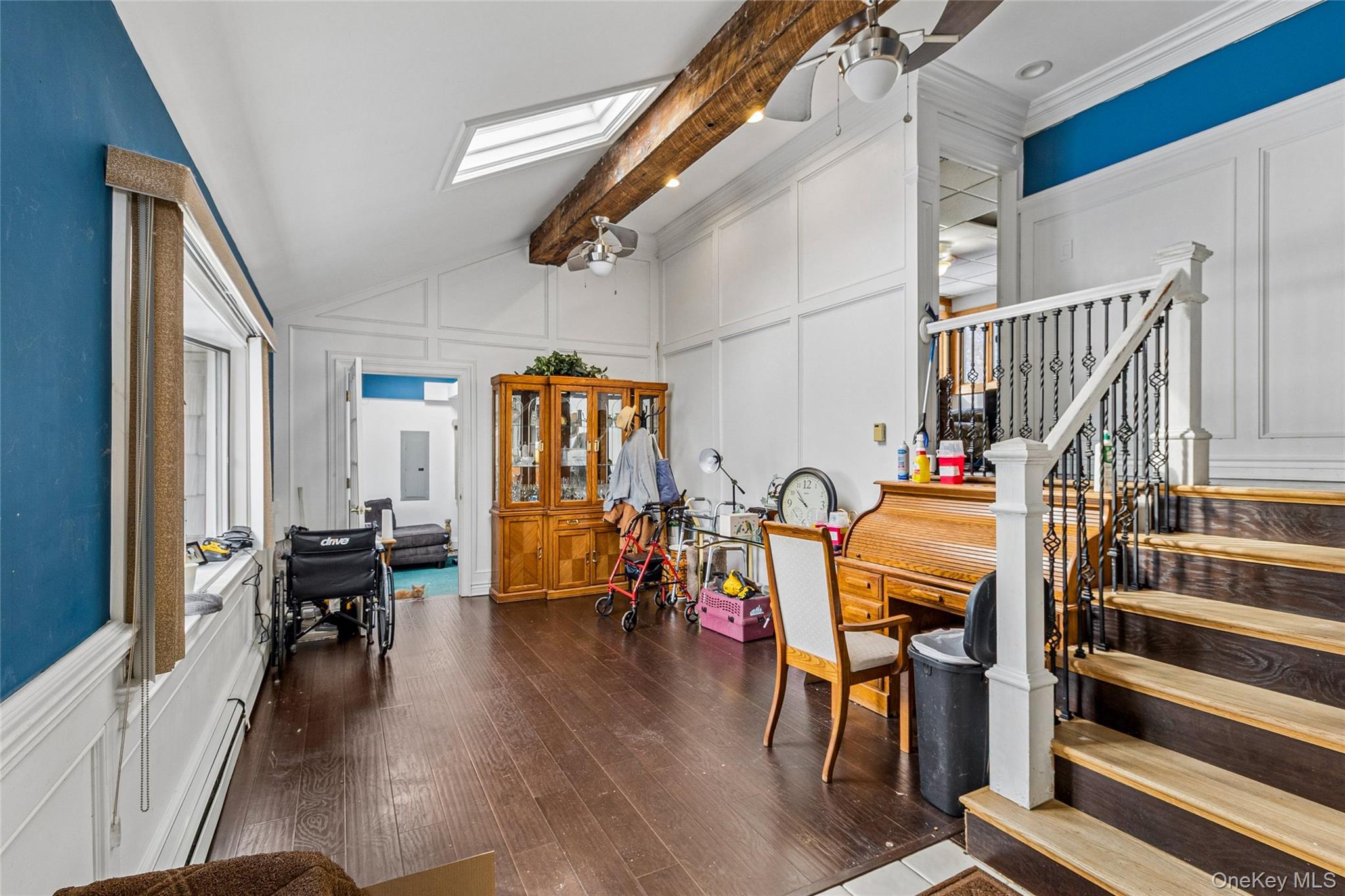 15 Walnut Street, Centereach, NY 11720