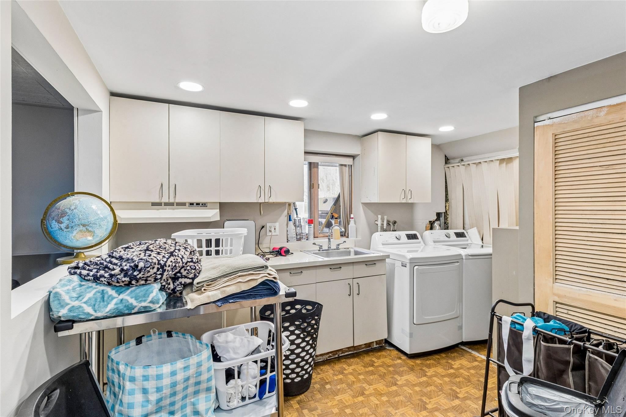 15 Walnut Street, Centereach, NY 11720