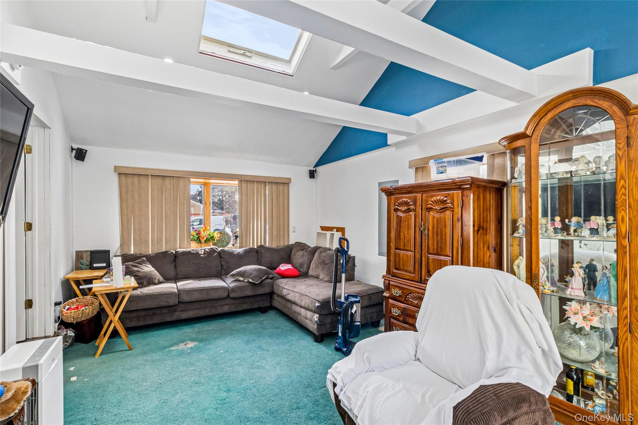 15 Walnut Street, Centereach, NY 11720