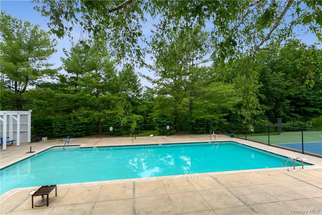 118 Stone Bridge Square # 118, Chappaqua, NY 10514