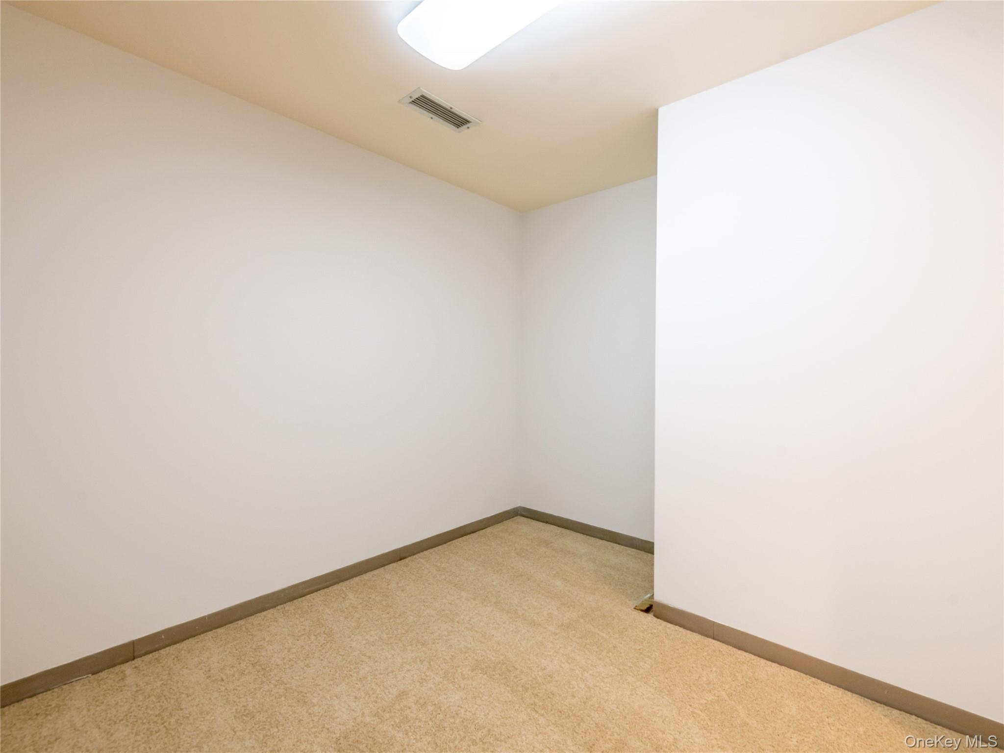 372 Main Street # 105, Port Washington, NY 11050