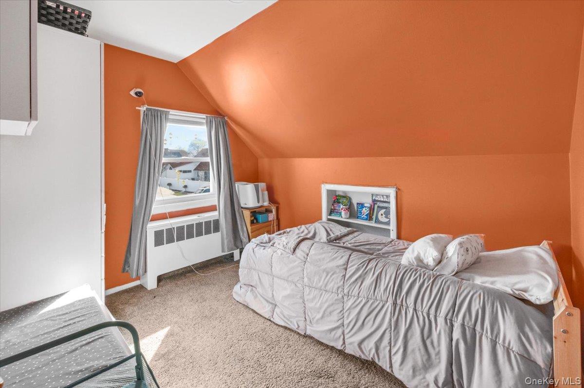 7 Constable Lane, Levittown, NY 11756