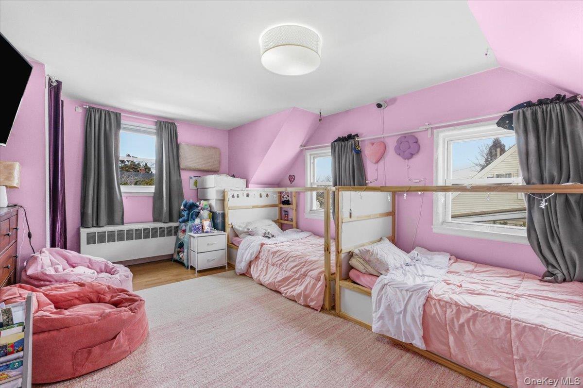 7 Constable Lane, Levittown, NY 11756