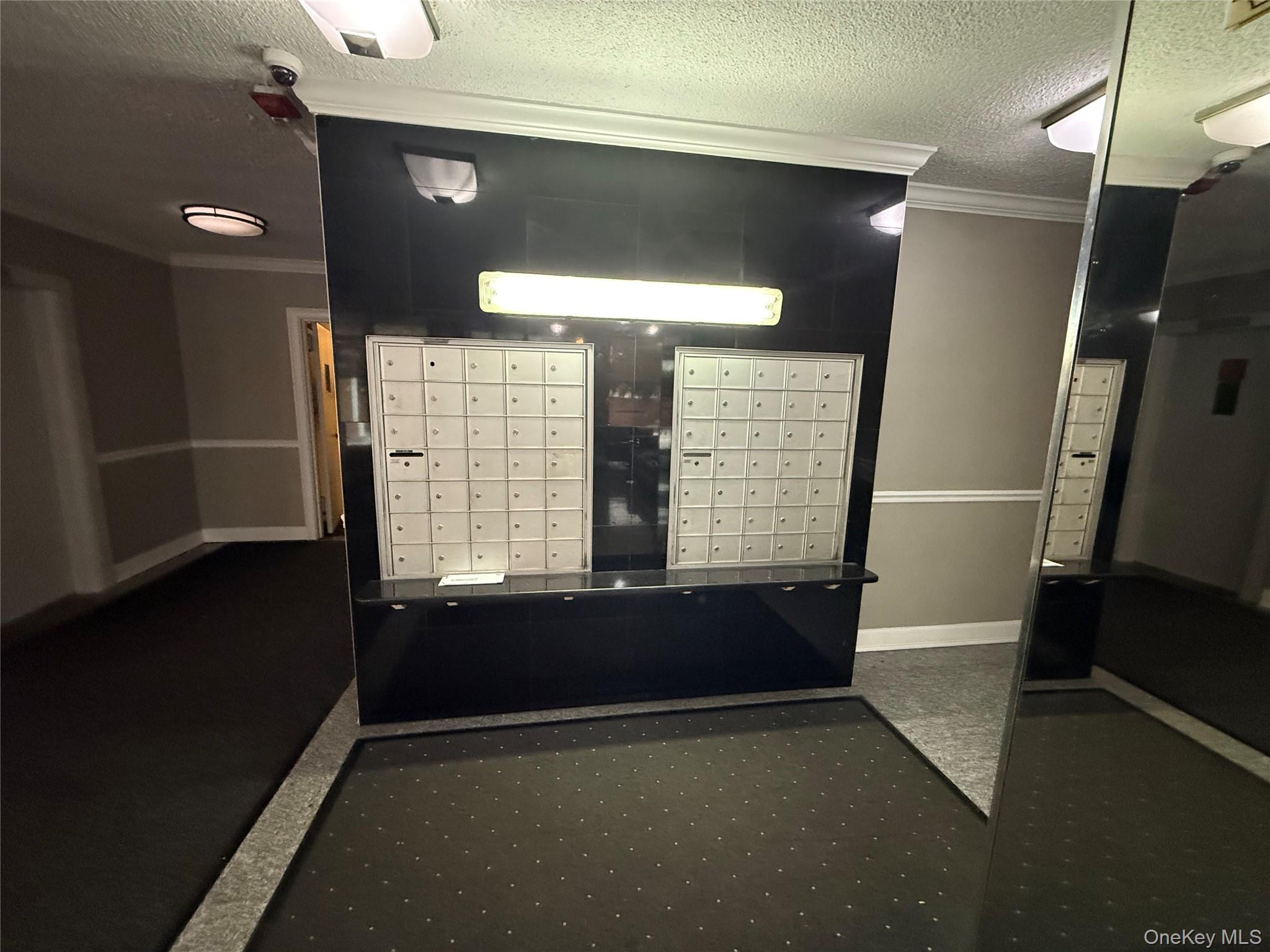 190 First Street # 5E, Mineola, NY 11501