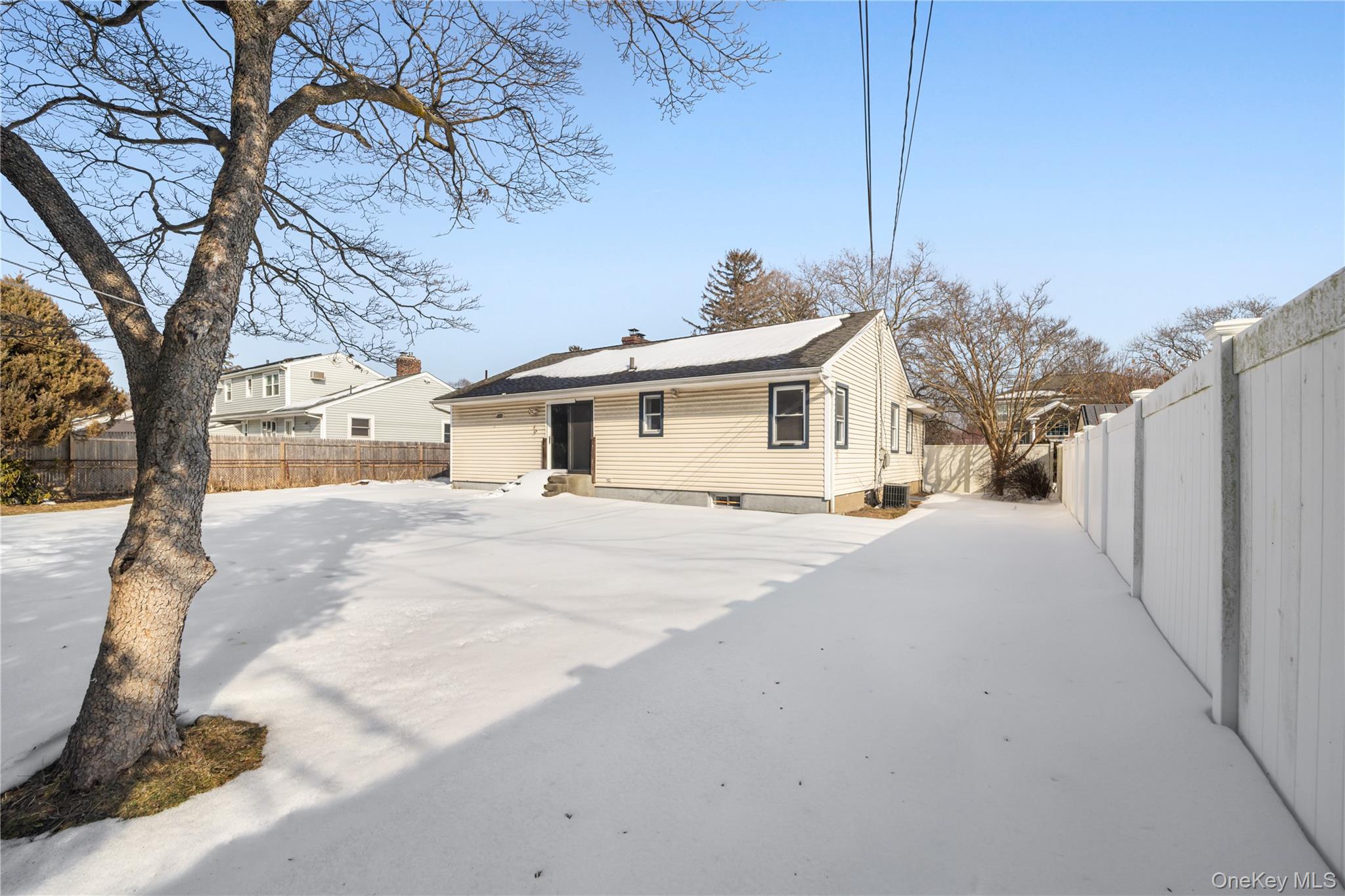 24 Elderberry Road, Syosset, NY 11791