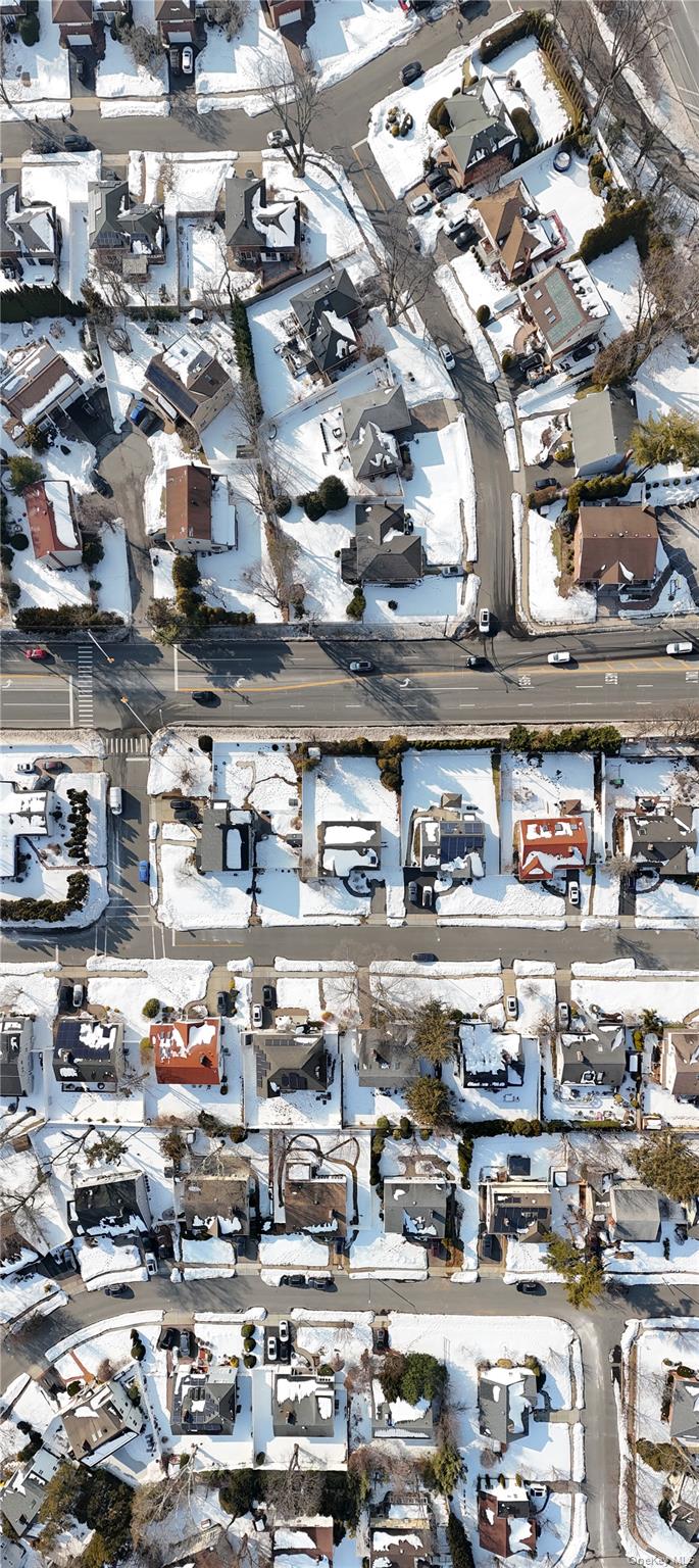 24 Elderberry Road, Syosset, NY 11791