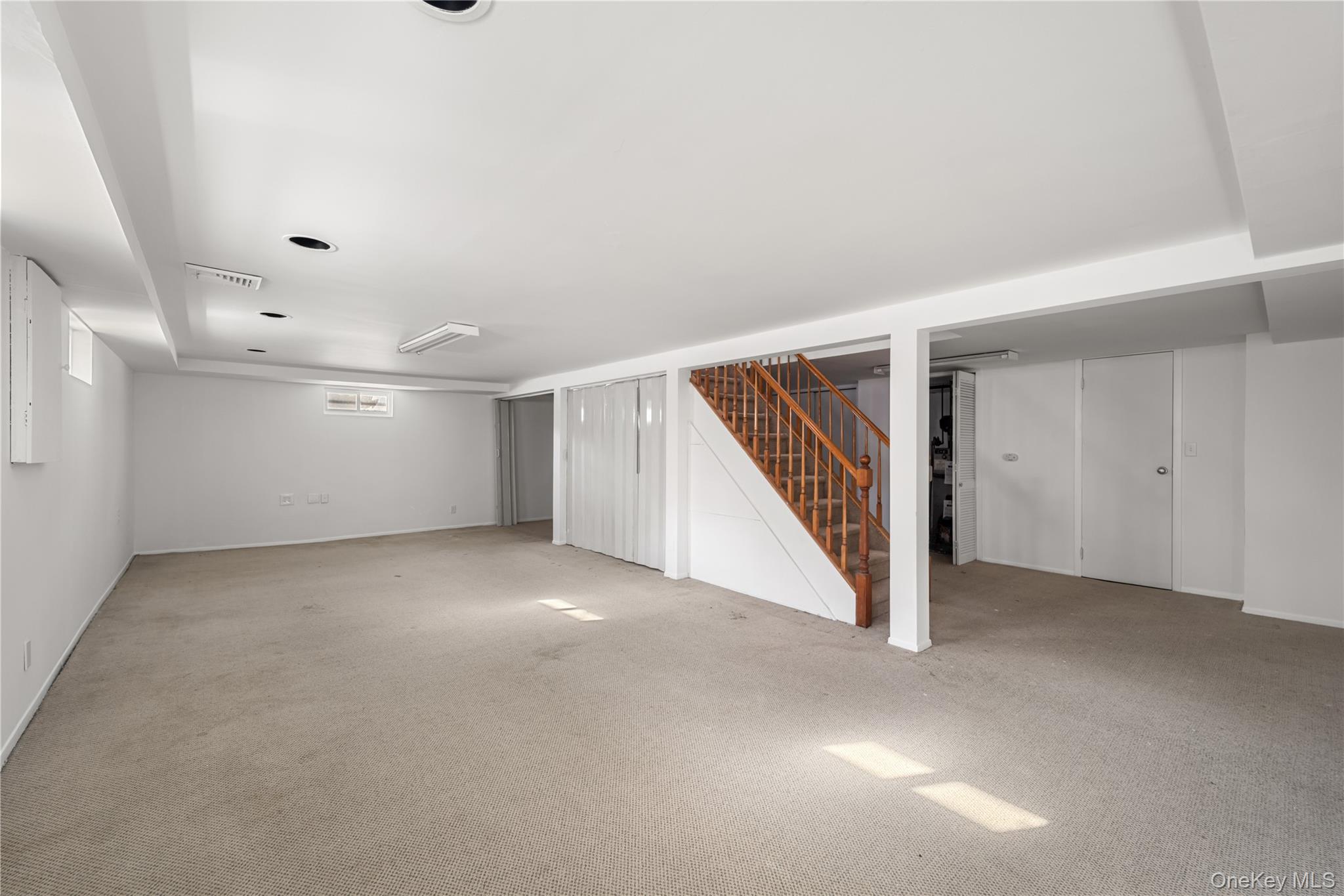 24 Elderberry Road, Syosset, NY 11791