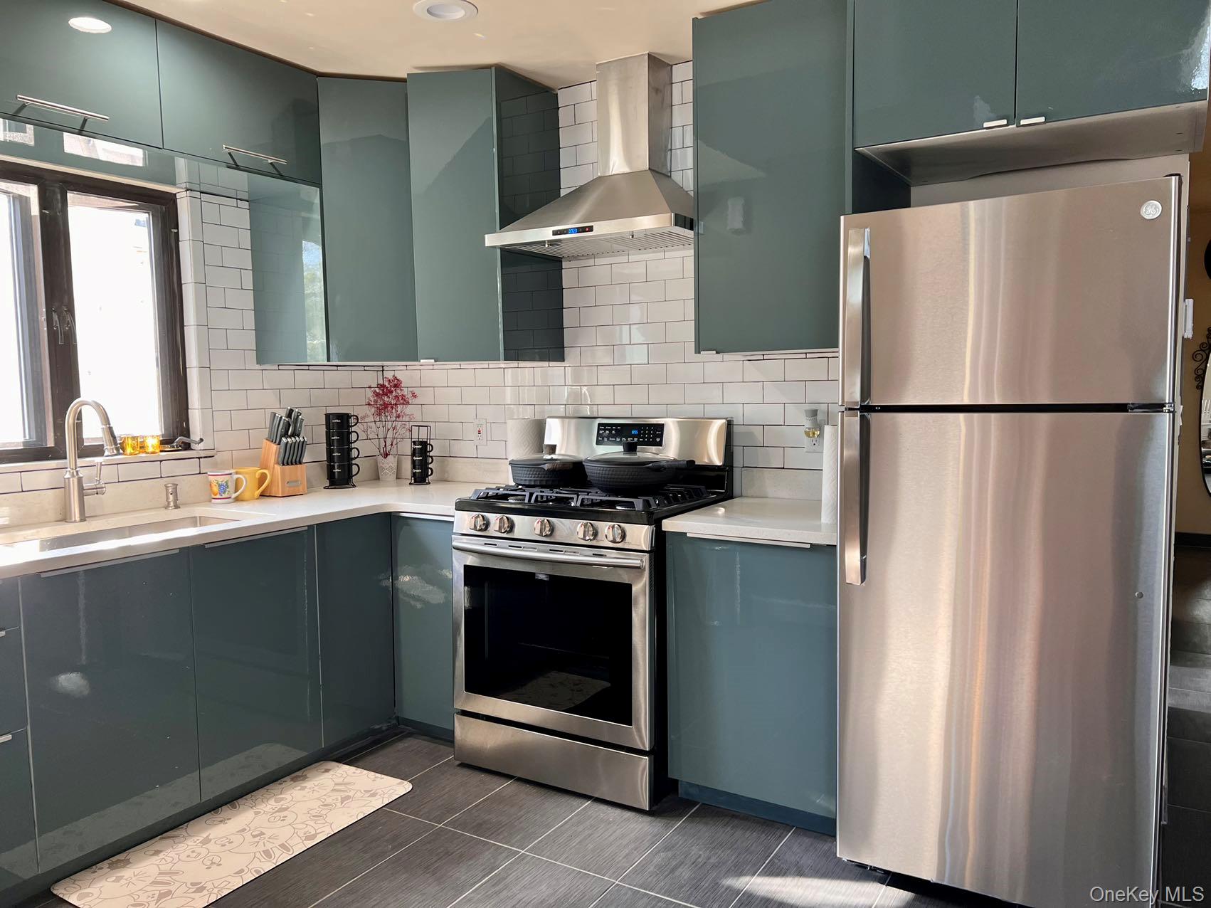 147-22 Ash Avenue, Flushing, NY 11355