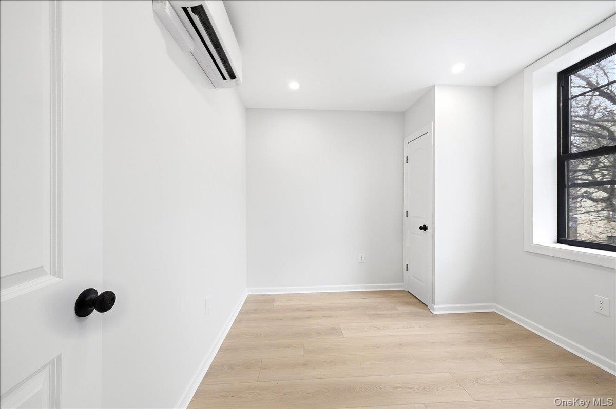 2257 Hampden Place, Bronx, NY 10468