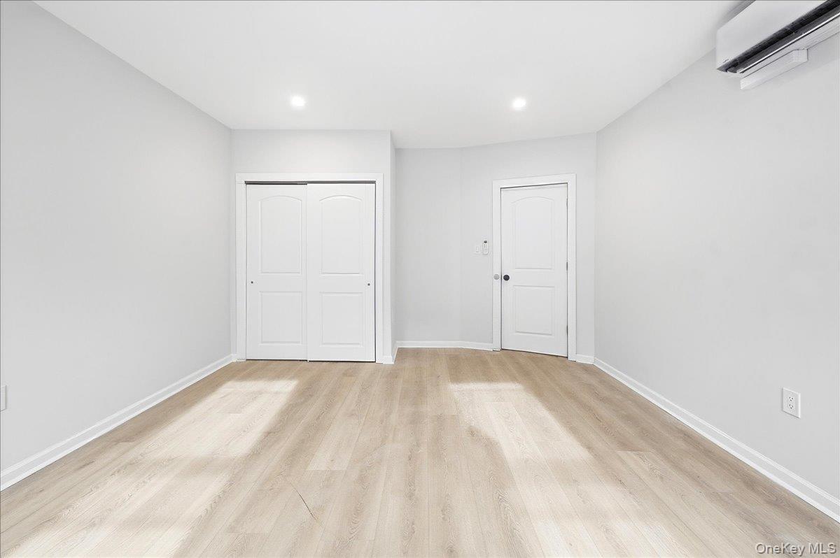 2257 Hampden Place, Bronx, NY 10468