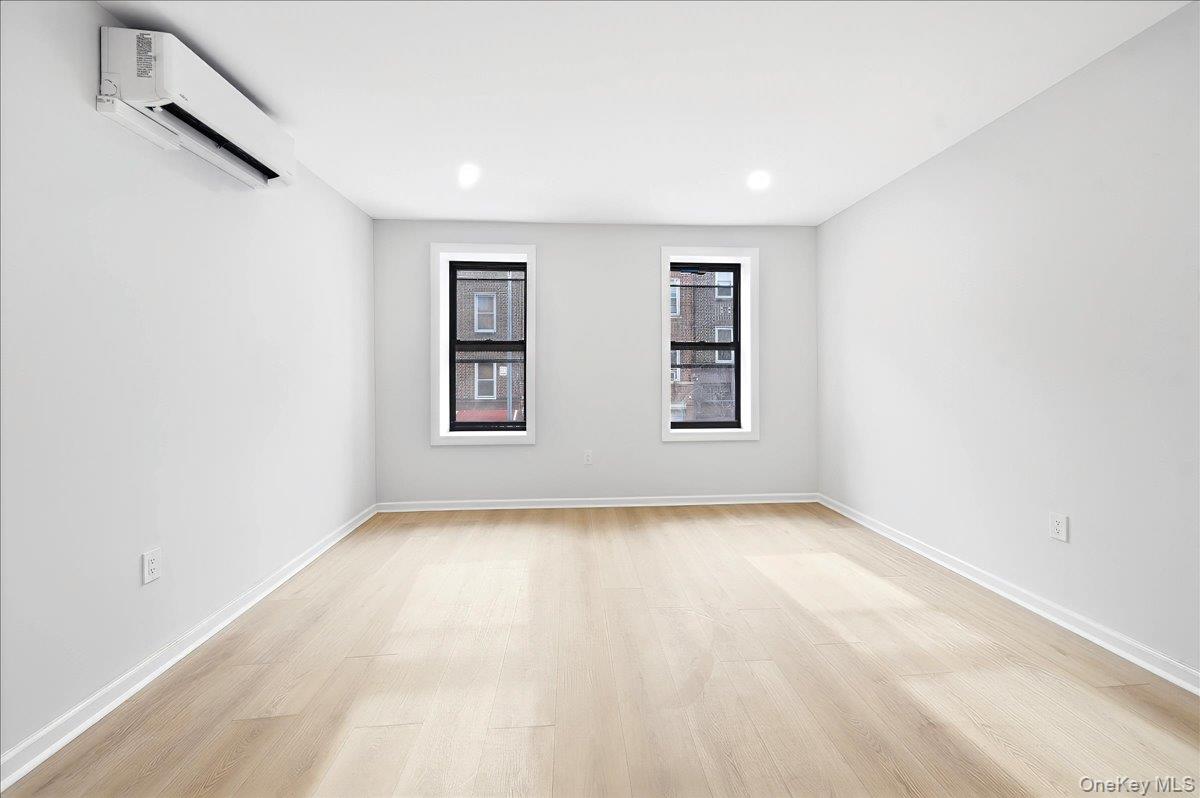 2257 Hampden Place, Bronx, NY 10468