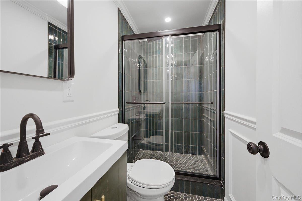 2257 Hampden Place, Bronx, NY 10468