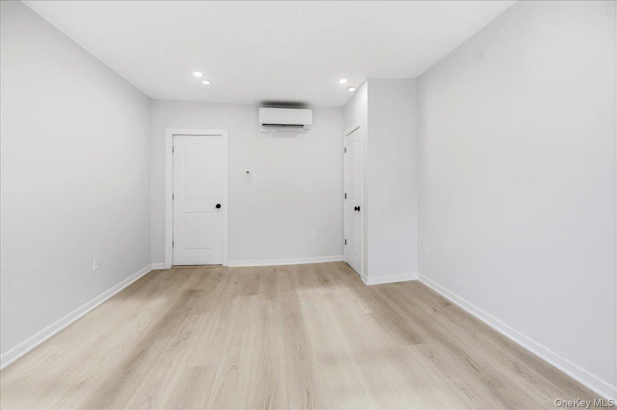 2257 Hampden Place, Bronx, NY 10468