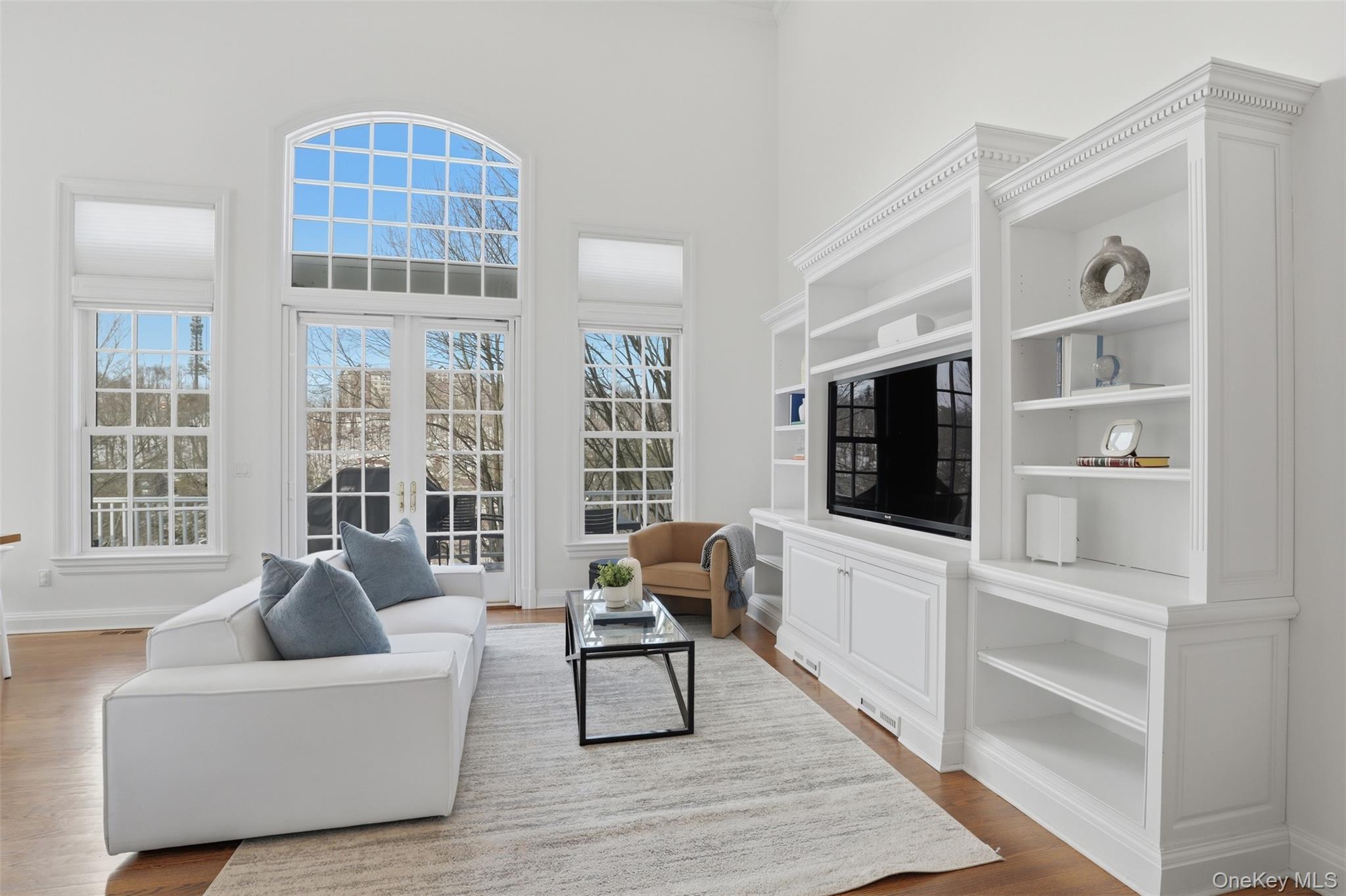 10 Shadow Tree Lane, Briarcliff Manor, NY 10510