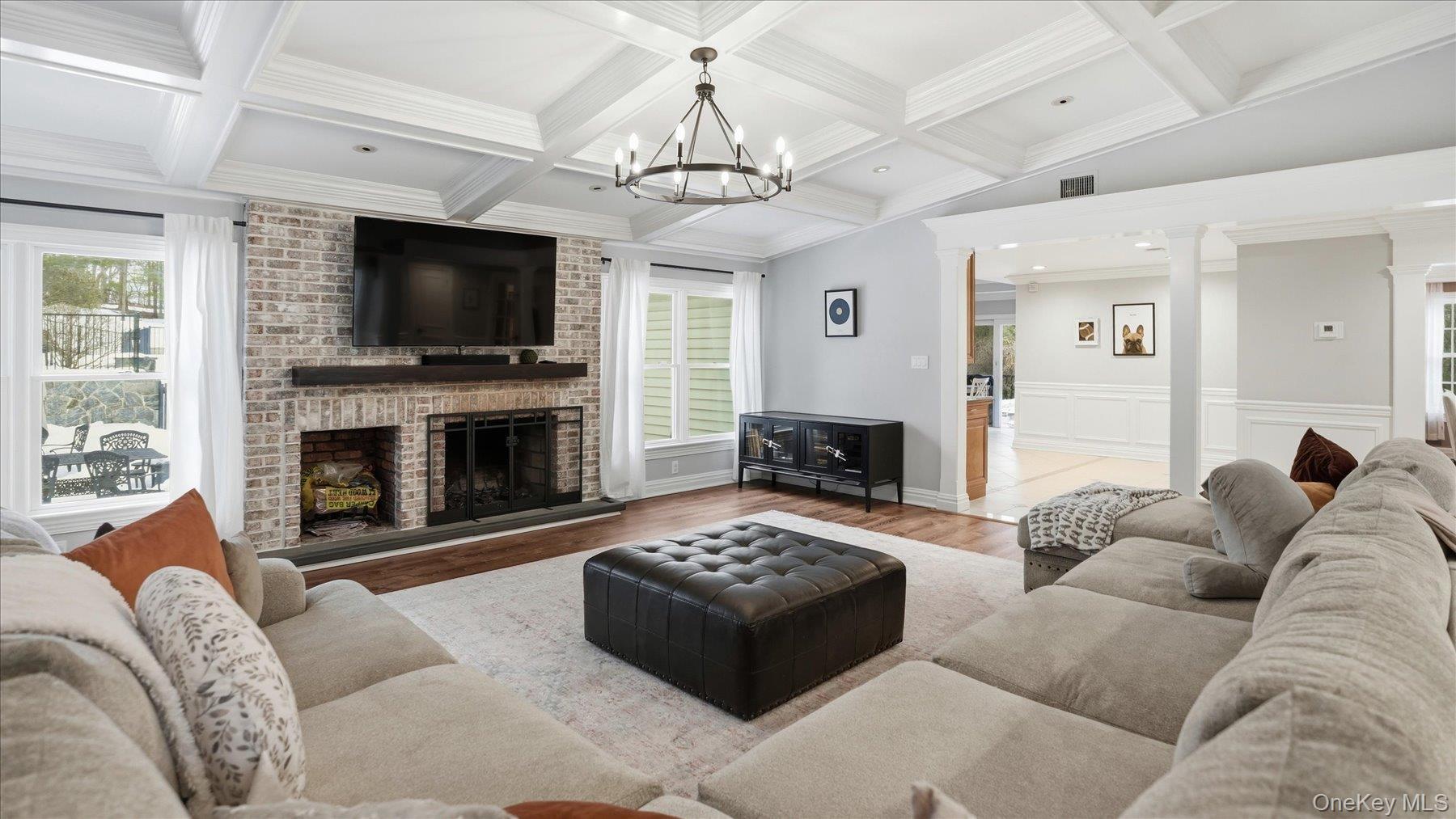 16 Daniel Lane, Dix Hills, NY 11746